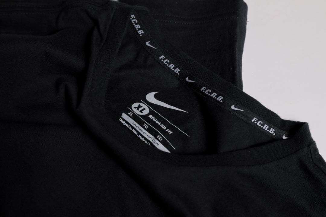 新品 ブリストル Nike コラボレーションTシャツ ブラック サイズXL