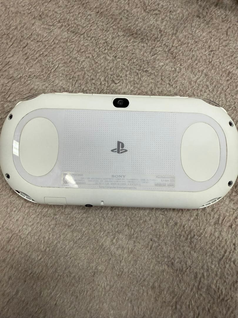 PSVITA PCH-2000 動作確認済 初期化済