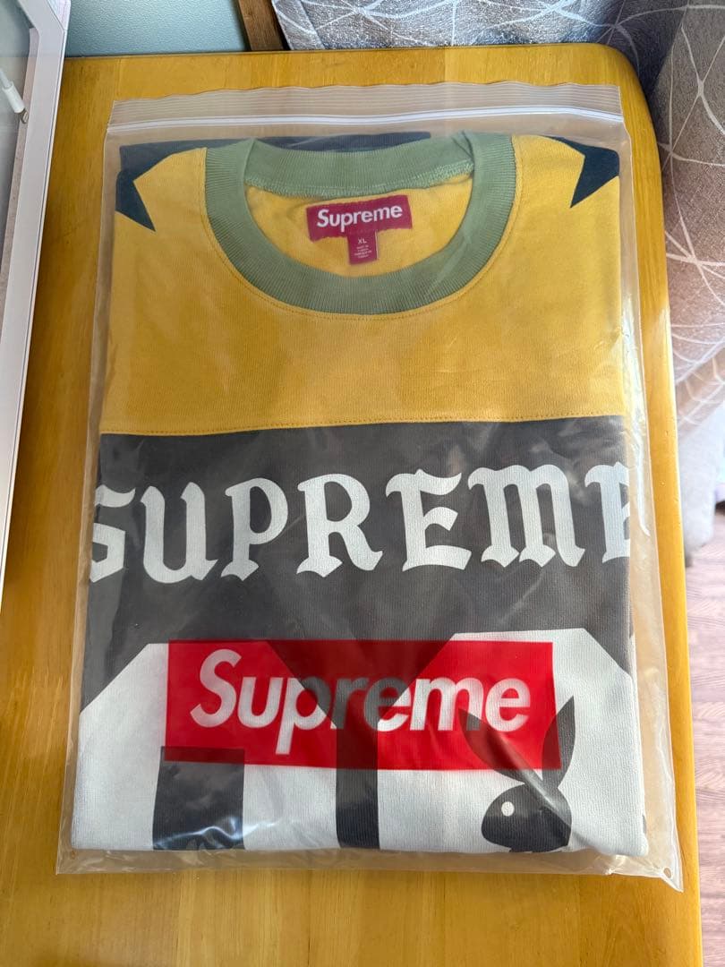 シャツ Supreme x Playboy L/S Football Top