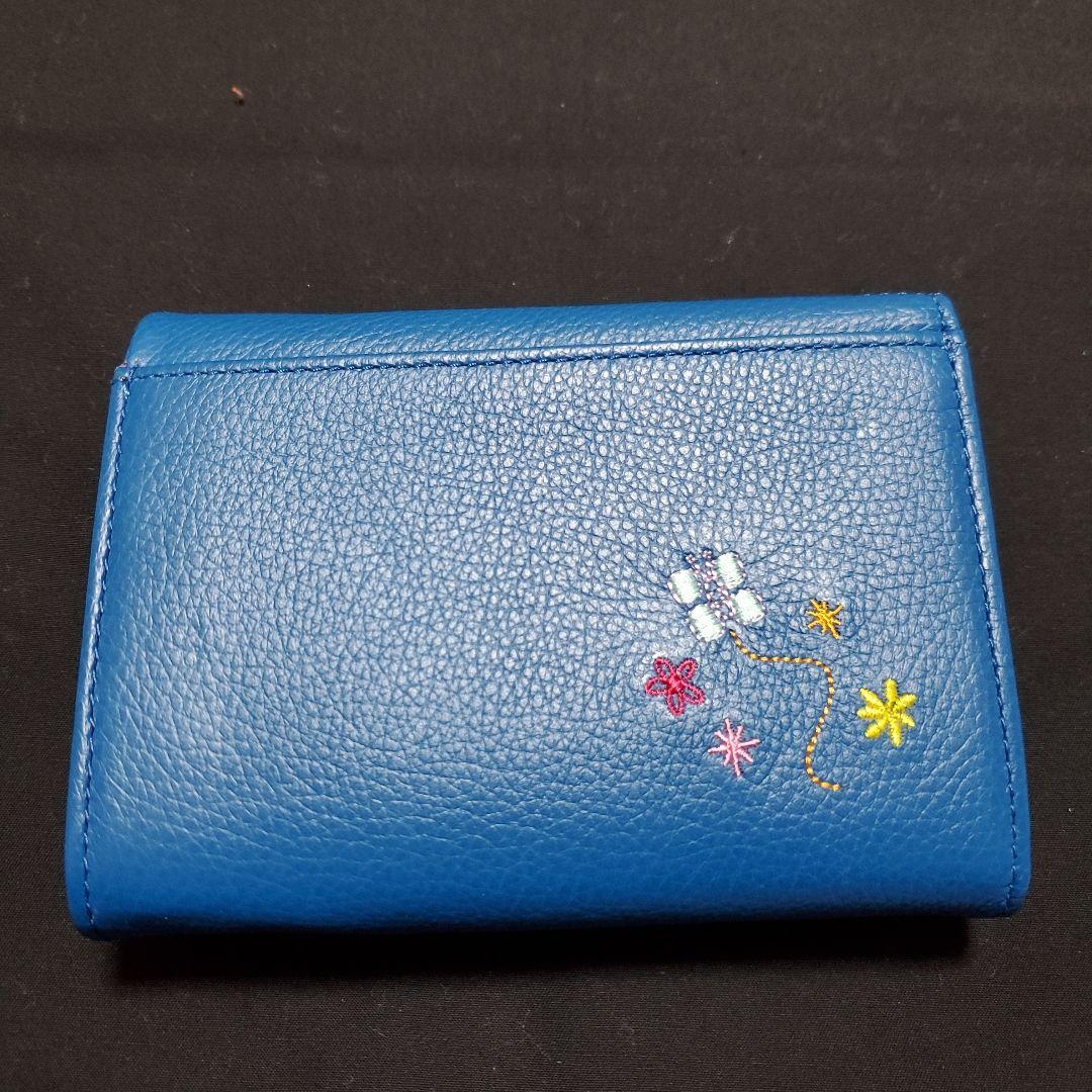 ホコモモラ ２つ折り財布