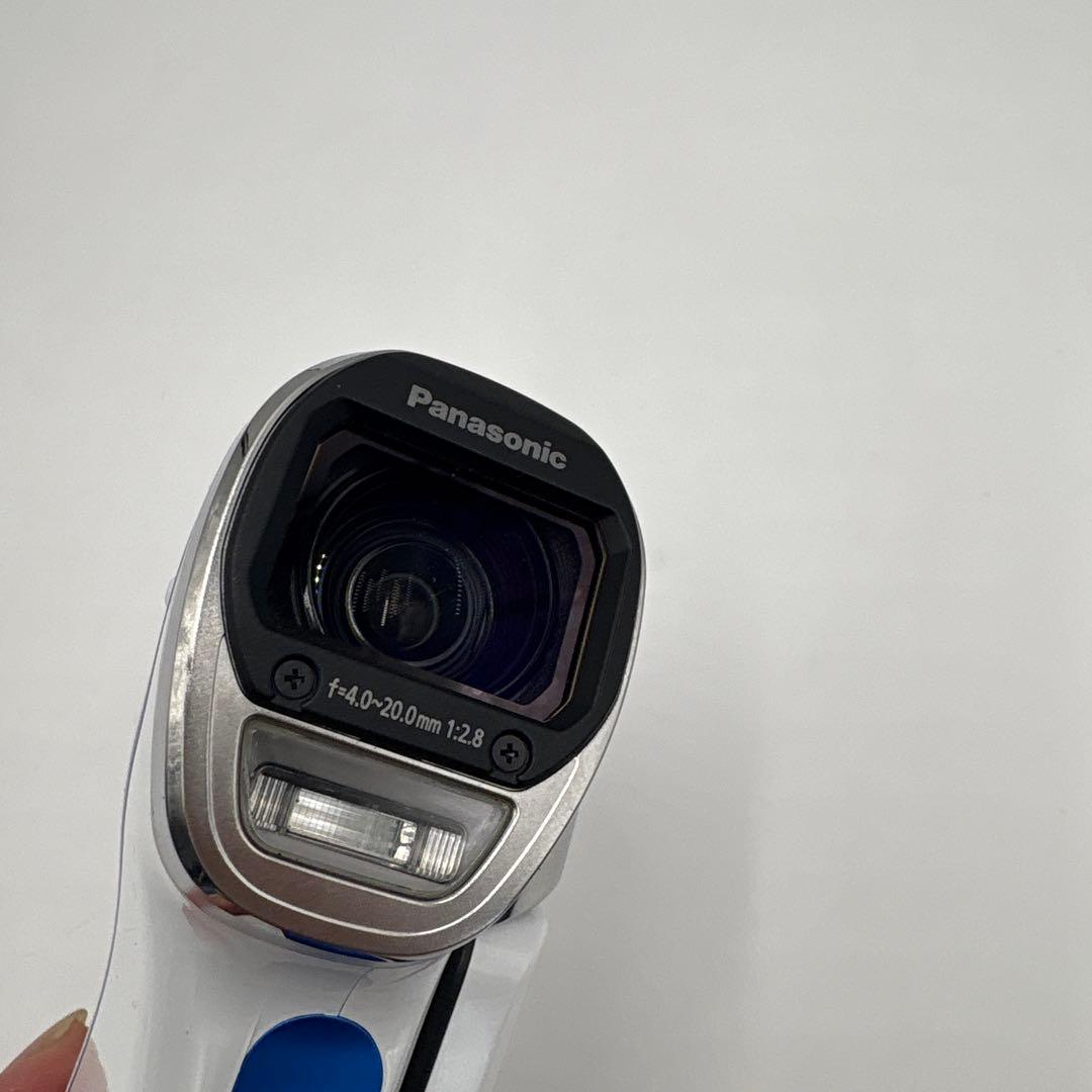 美品　Panasonic 防水ハイビジョンビデオカメラ HX-WA20