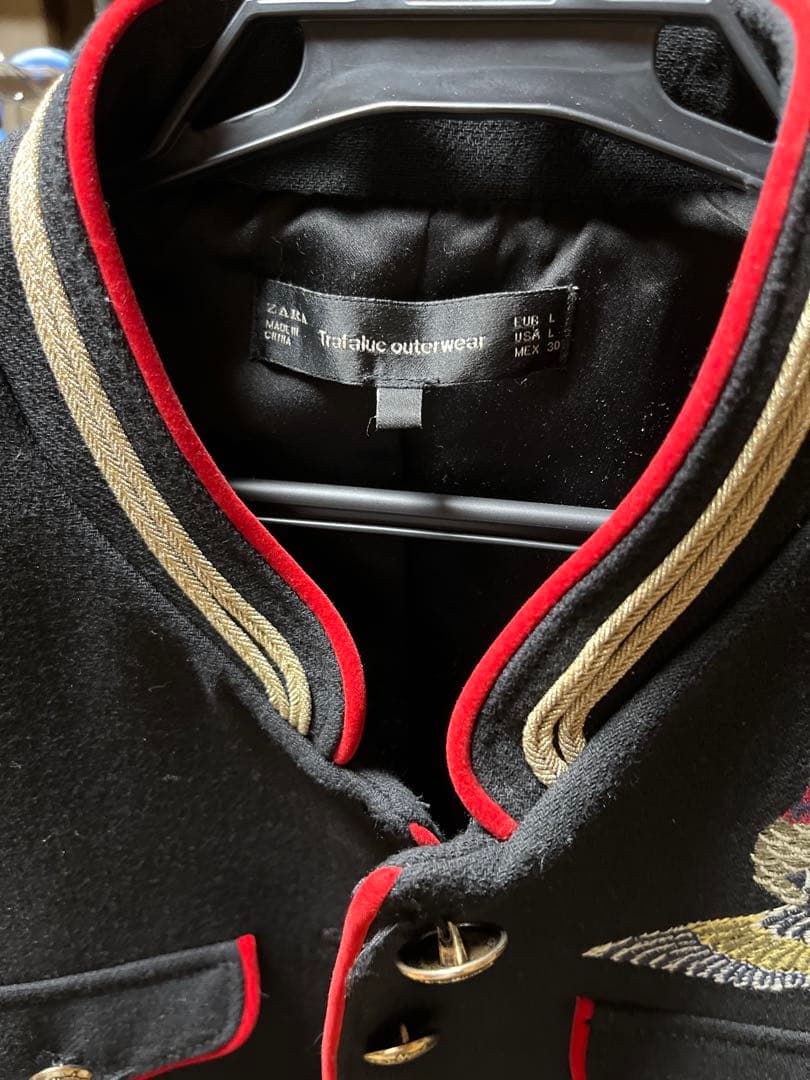 【未使用級】ZARA 刺繍デザイン 黒 ミリタリージャケット ナポレオン