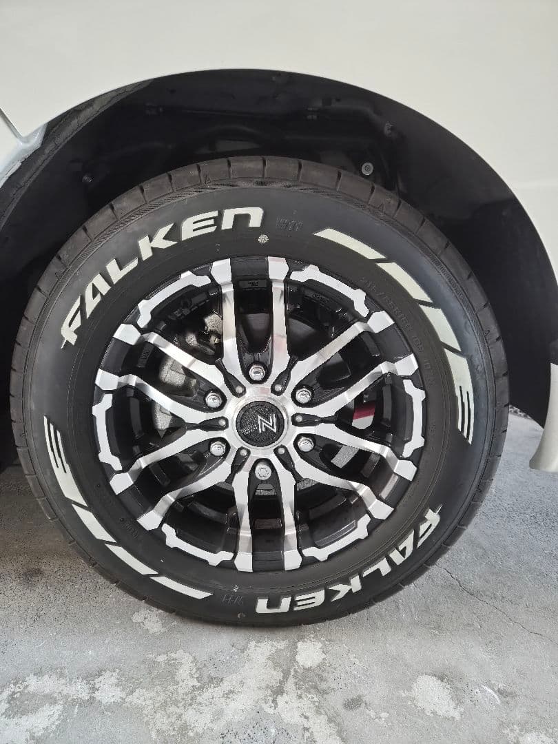 FALKEN ファルケンw11 215/60R16C　2本セット