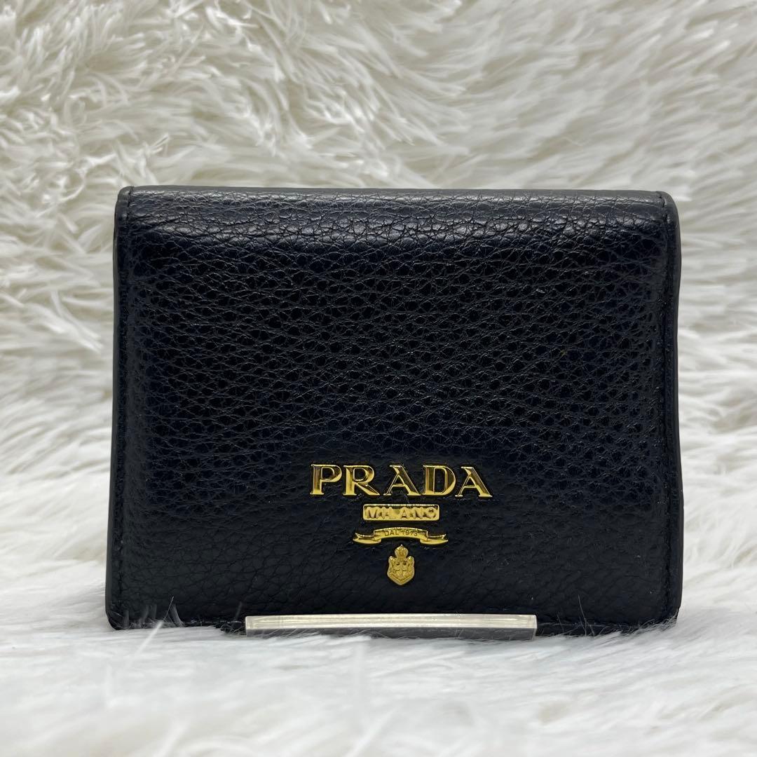 美品✨️プラダ 二つ折り財布 レザー シボ革 バイカラー レッド ブラック
