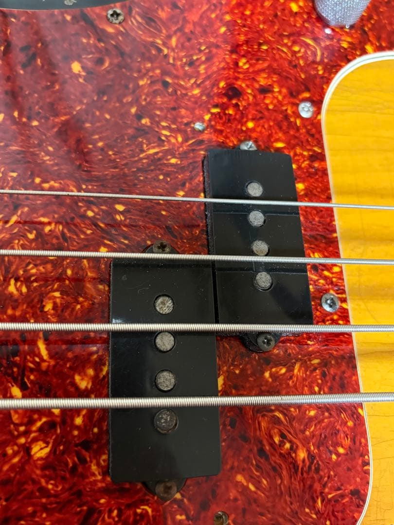 1990年FenderUSA American Vintage bass 62