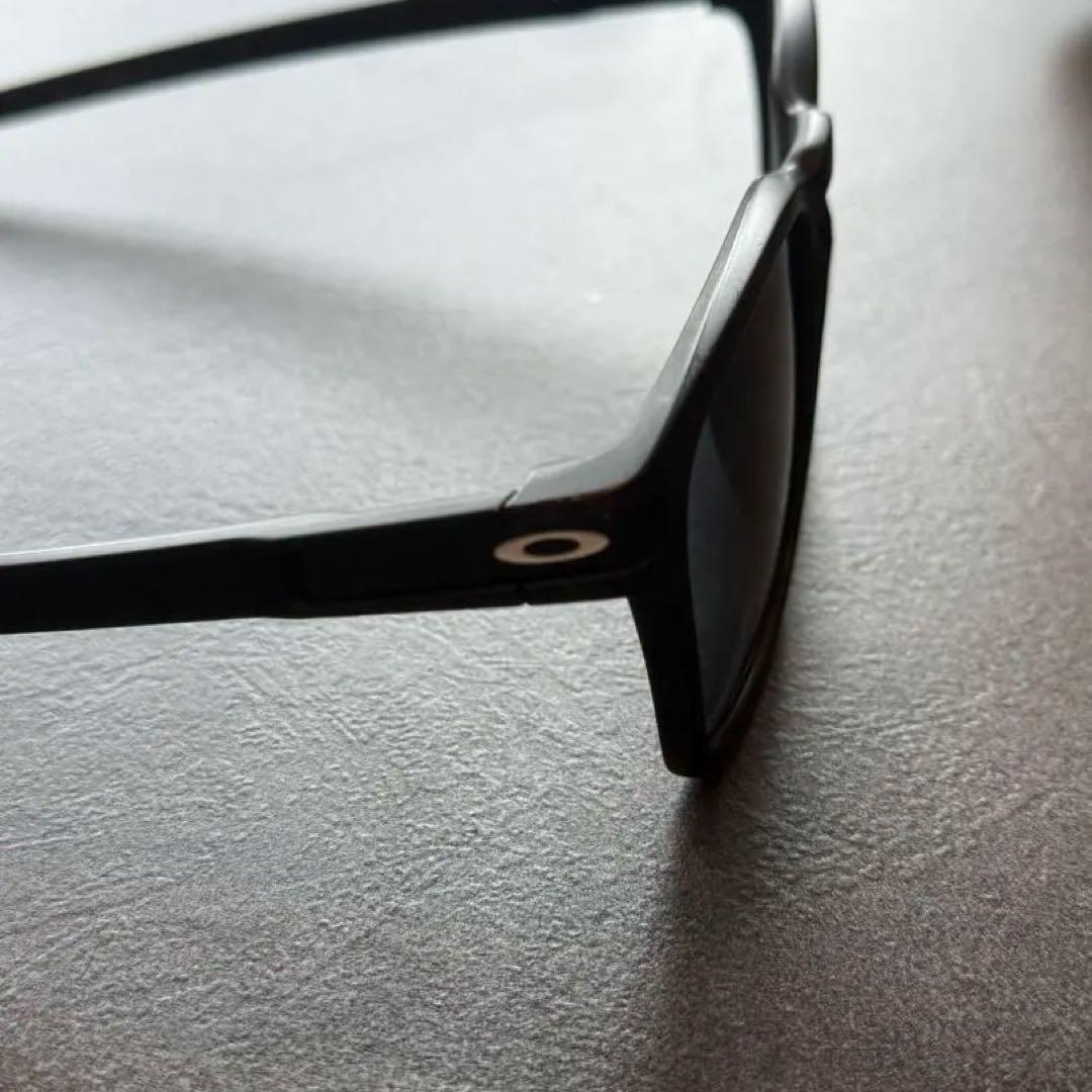 Oakley オークリー 偏光サングラス LATCH OO9358