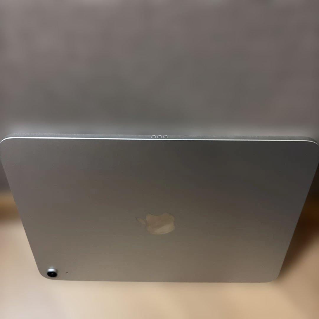 iPad (A16) 128GB シルバー Wi-Fi ★バッテリー100%