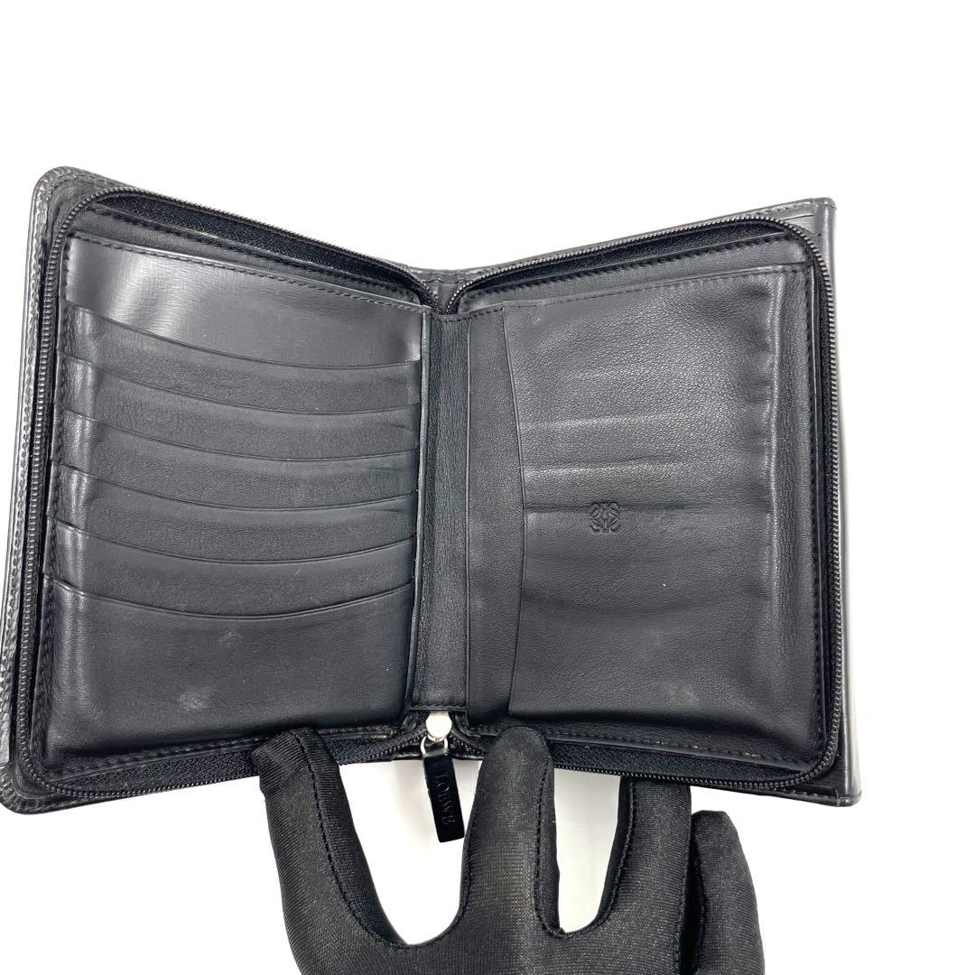 LOEWE ロエベ 折り財布 黒 レザー 収納 小物 財布