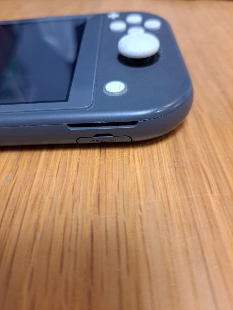 任天堂スイッチライト ジャンク