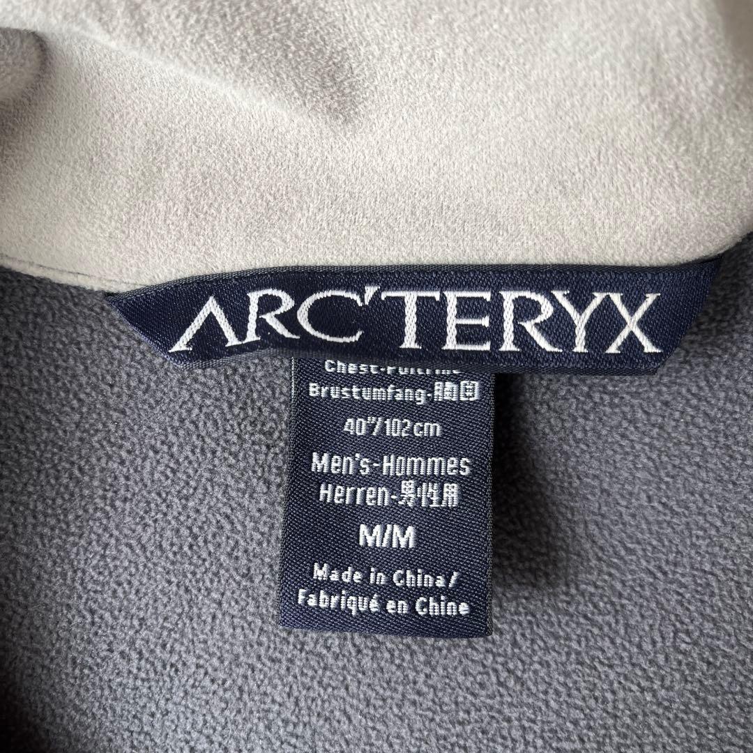 名作　Arc’teryx Leaf bravo jacket wolf