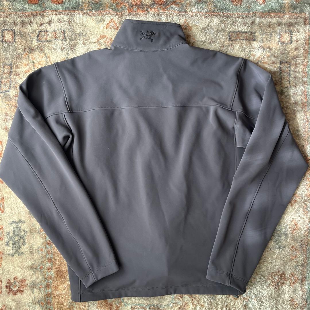 名作　Arc’teryx Leaf bravo jacket wolf