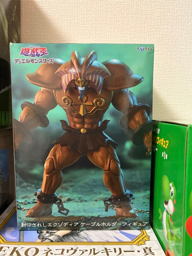ゴジラ　ヨッシー　にゃんこ大戦争　モンハン　遊戯王　ハルク　フィギュア　17点