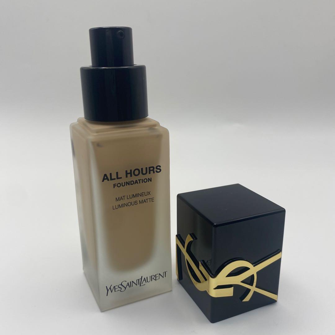 未使用　サンローラン　リキッドファンデーション　YSL オールアワーズ　LN4