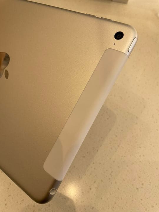 iPad本体 iPad mini4 Wi-Fi+Cellular 128GB