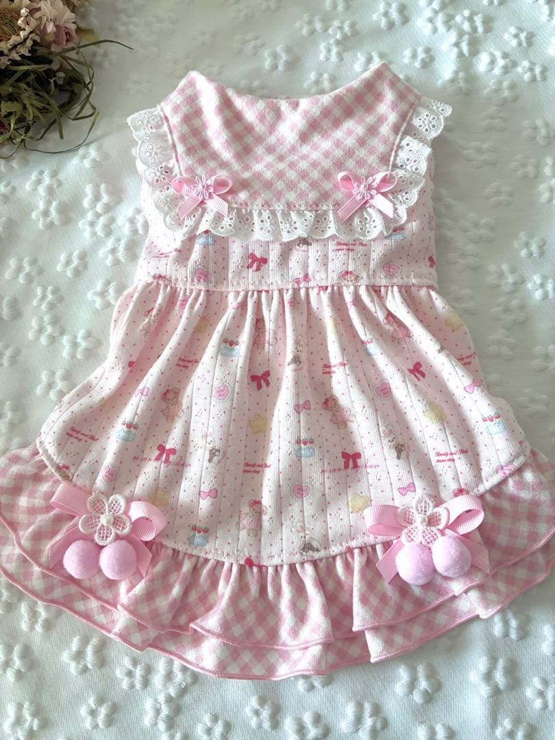 犬服ハンドメイドワンピース　あいちゃん様