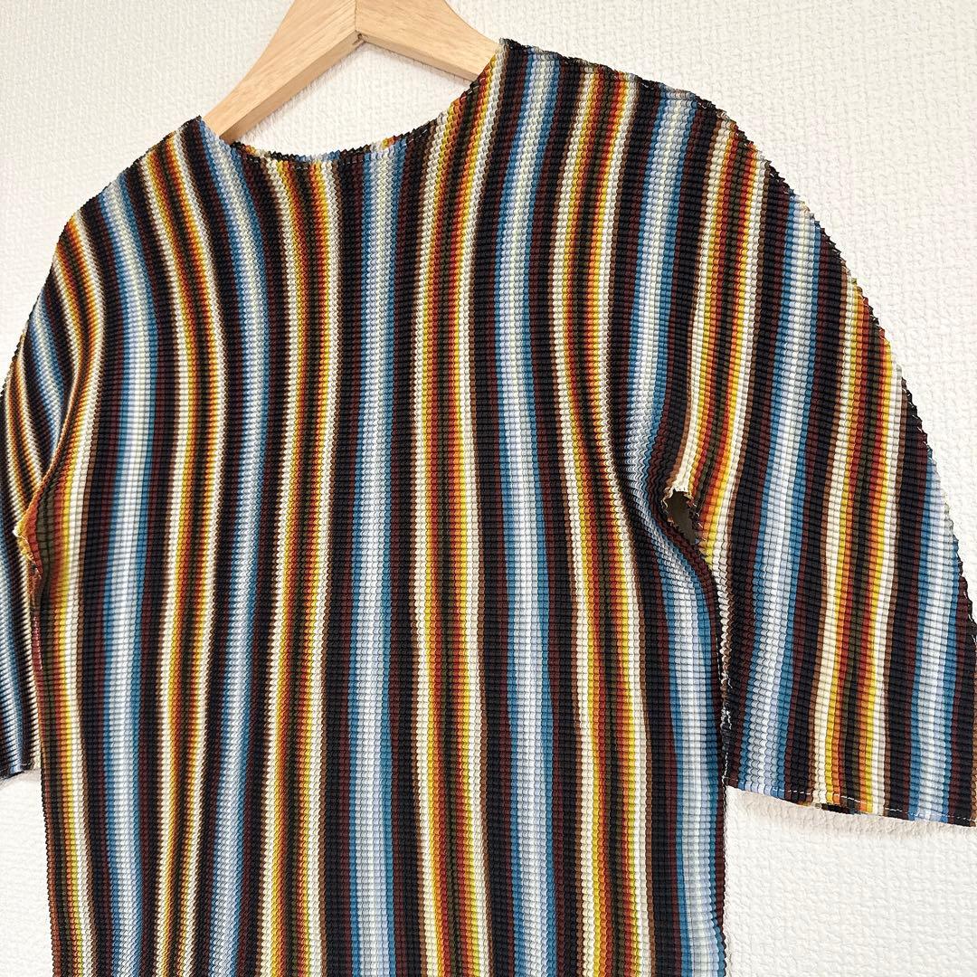 【美品】me ISSEY MIYAKE ストライプ プリーツ カットソー