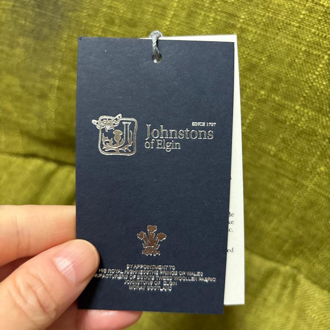 ら*ろ様 新品！Johnstons of Elgin 大判チェック柄ストール
