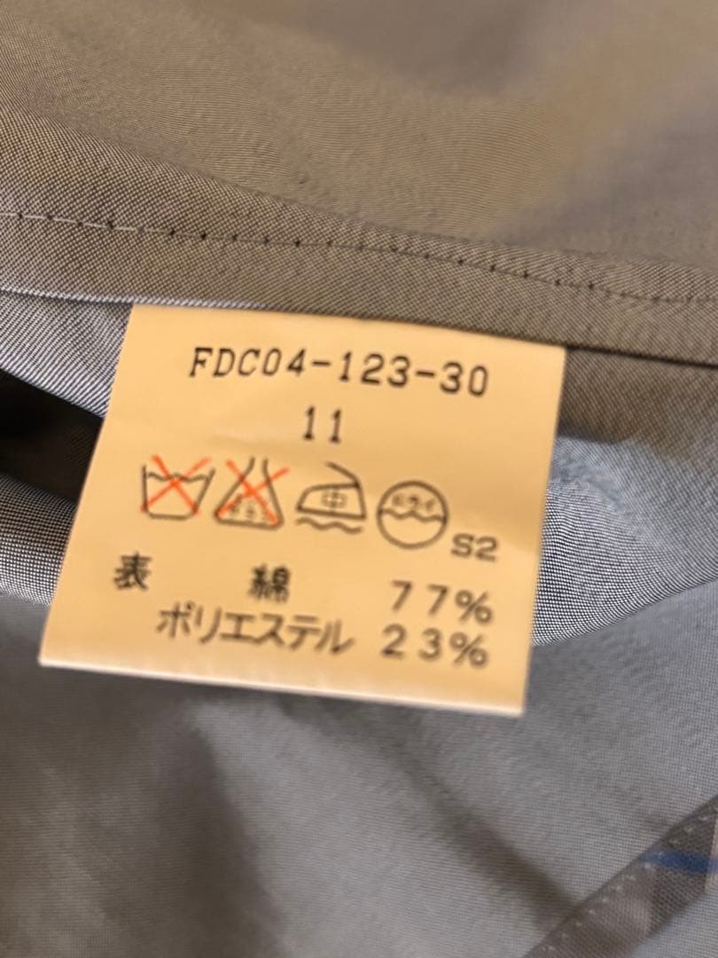 BURBERRY ネイビー チェスターコート　11号サイズ