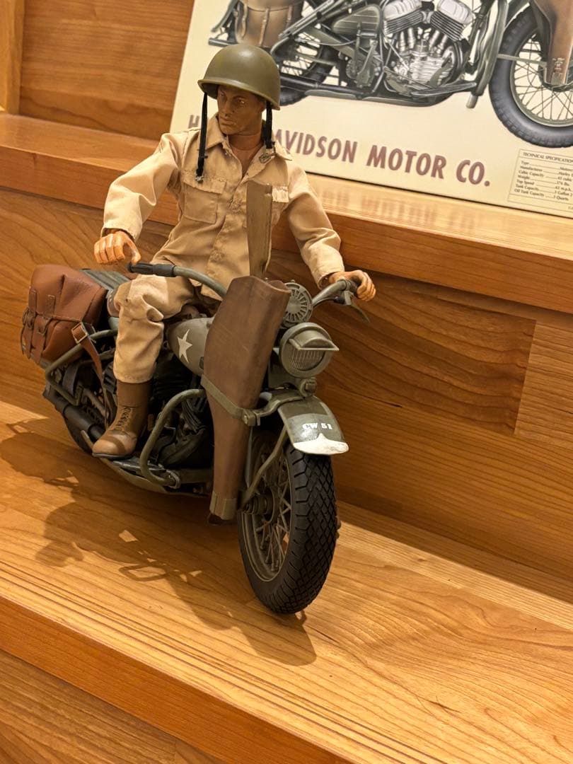 ハーレー45WLA 1/6アメリカンGIジョー35周年バイクインディア