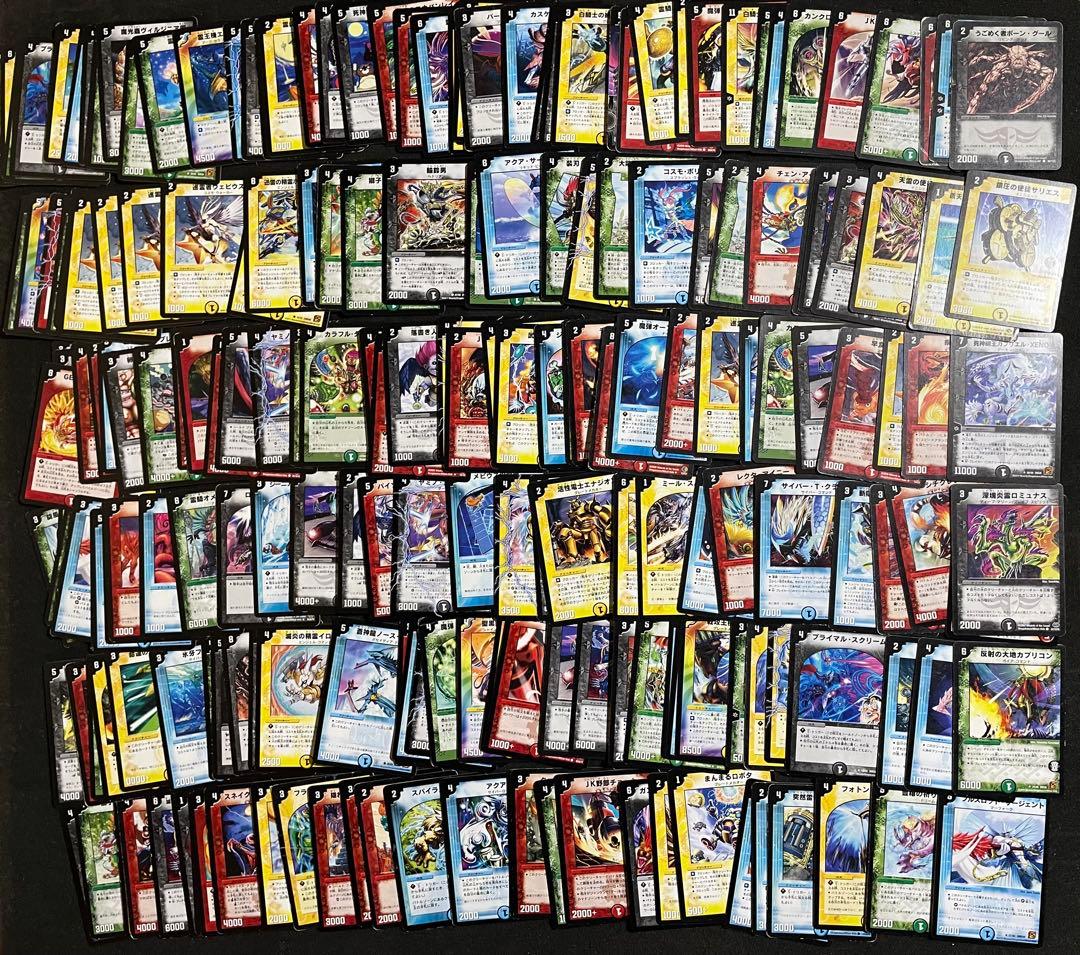 デュエルマスターズ 約2000枚 うち旧枠約600枚 まとめ売り 限定スリーブ付