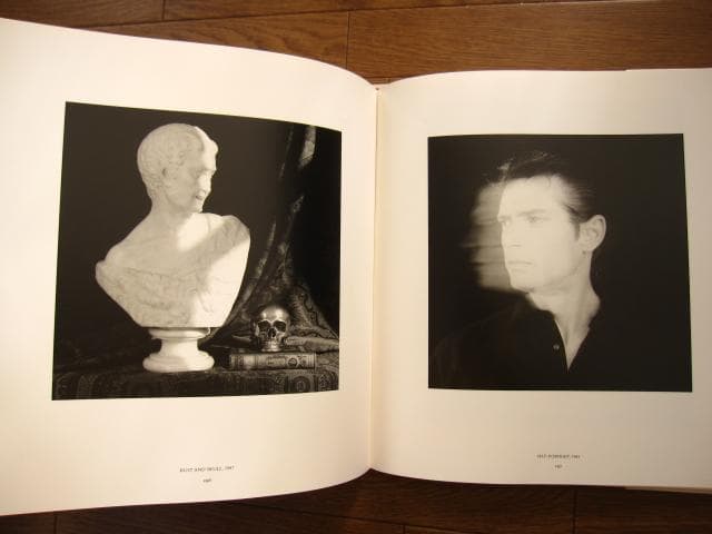MAPPLETHORPE　ロバート・メイプルソープ