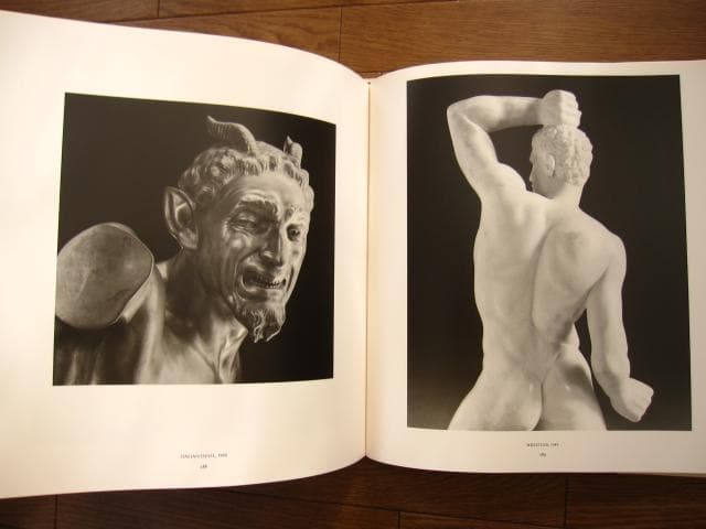 MAPPLETHORPE　ロバート・メイプルソープ