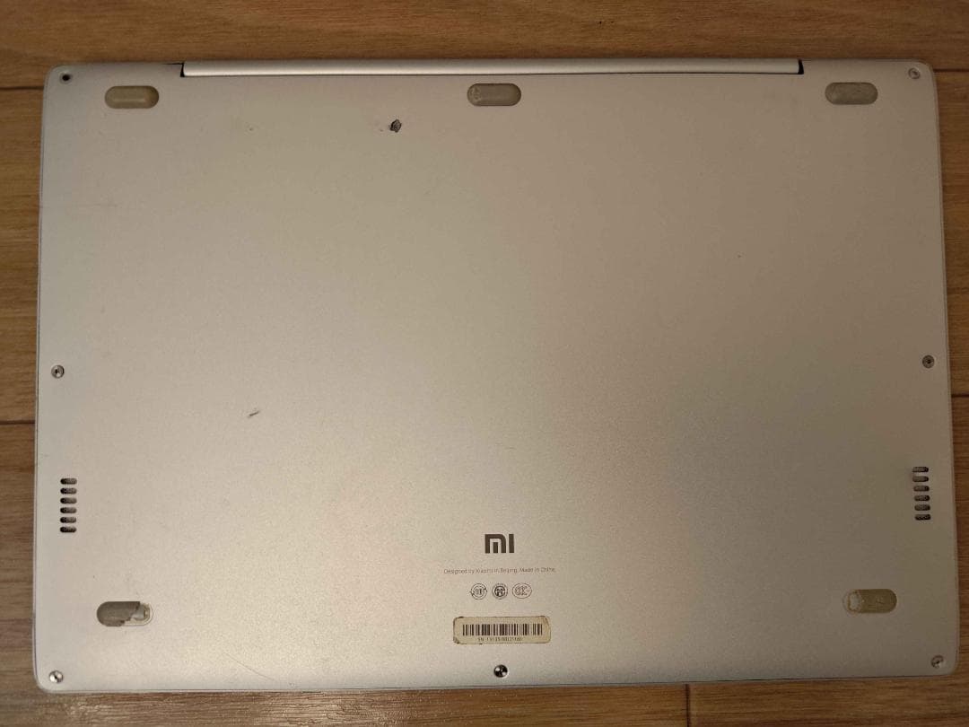 Windowsノート本体 Xiaomi Mi Notebook Air m3-6Y30 128GB/4GB