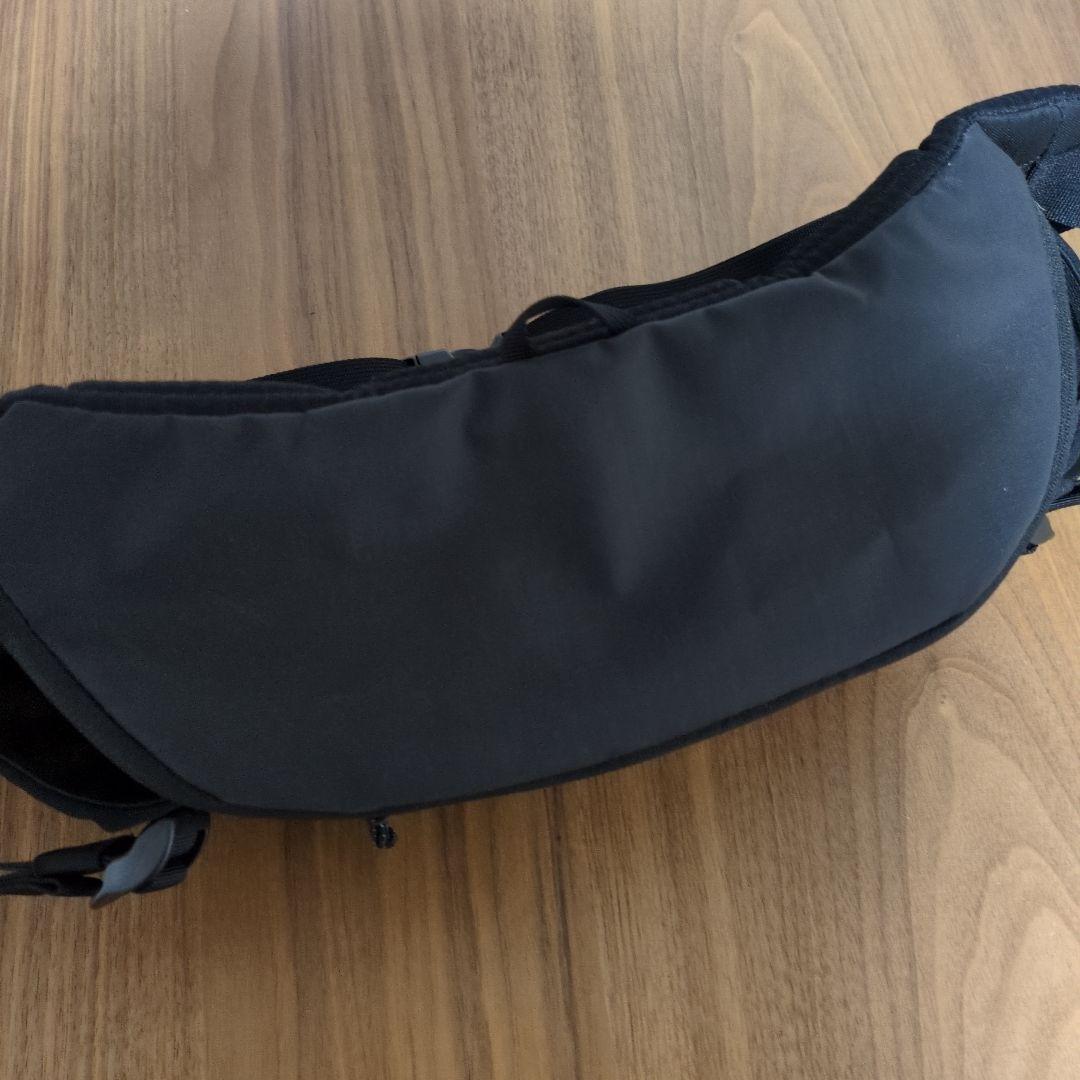 Takaさま専用【美品】patagonia パタゴニア ブラックホール 5L