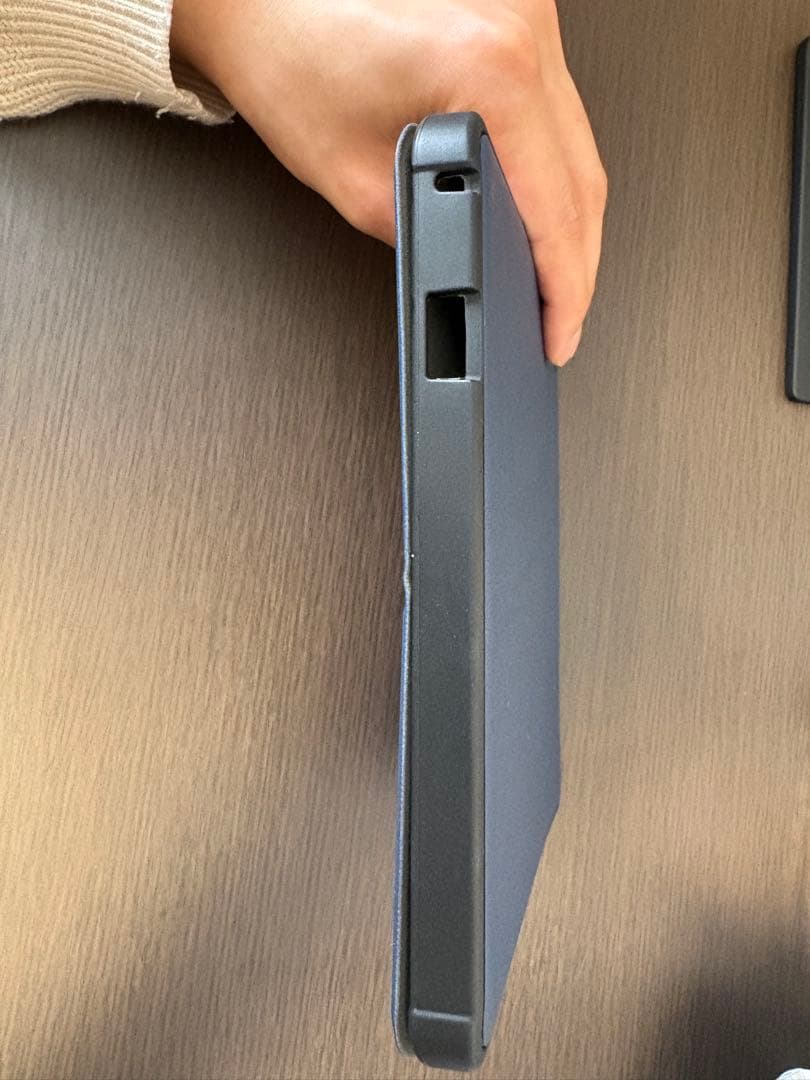 kobo sage32GB ブラック　本体+カバー
