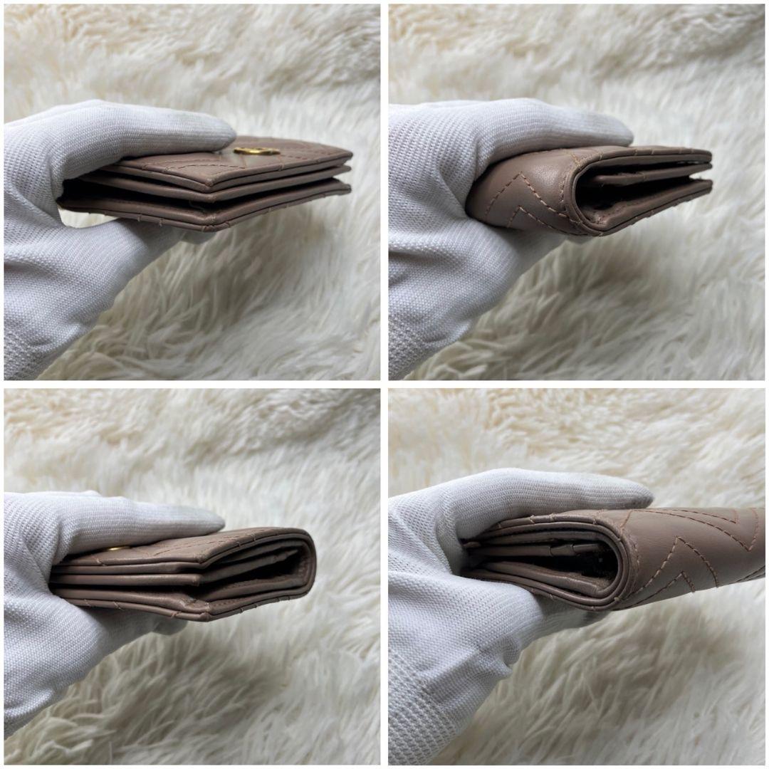 美品 現行✨グッチ 折り財布 マーモント キルティング レザー ベージュ
