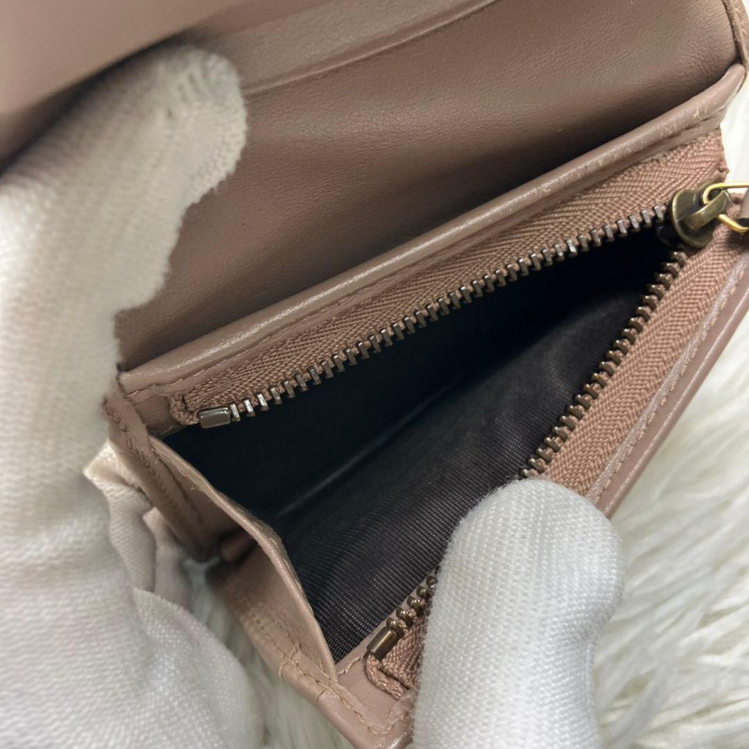 美品 現行✨グッチ 折り財布 マーモント キルティング レザー ベージュ
