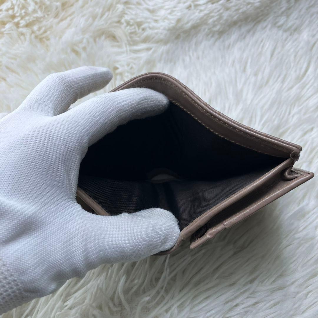 美品 現行✨グッチ 折り財布 マーモント キルティング レザー ベージュ