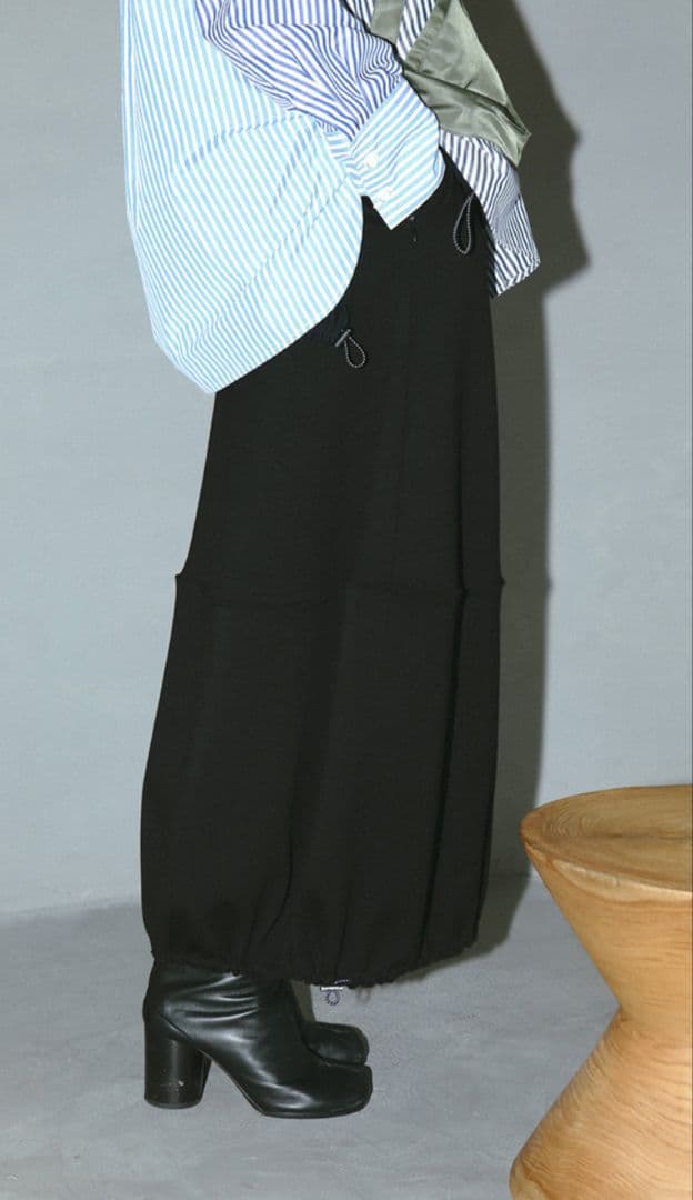 OMMO COCOON SWEAT SK ブラック　36