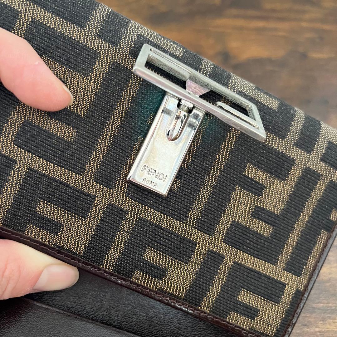 FENDI フェンディ ズッカ柄×レザー 三つ折り財布 ミニ財布