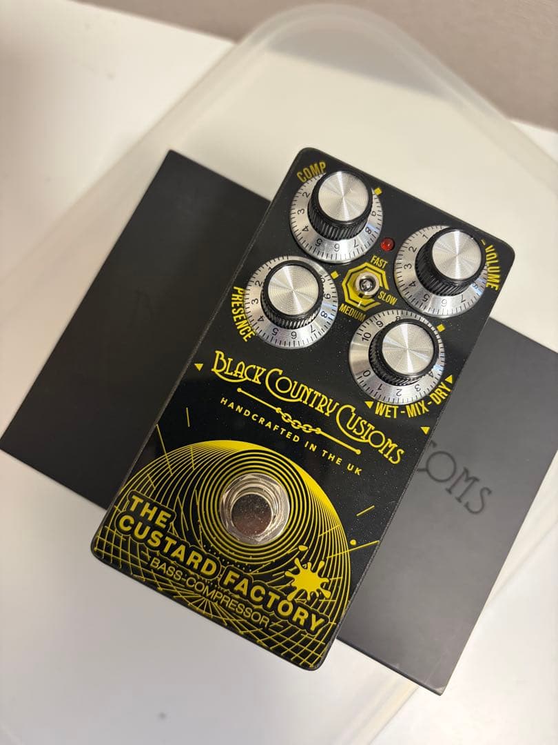 ゆ*と様 Laney 「THE CUSTARD FACTORY」ベースコンプレッ