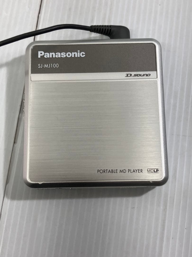 Panasonic SJ-MJ100ポータブルMDプレーヤー シルバー※現状渡し