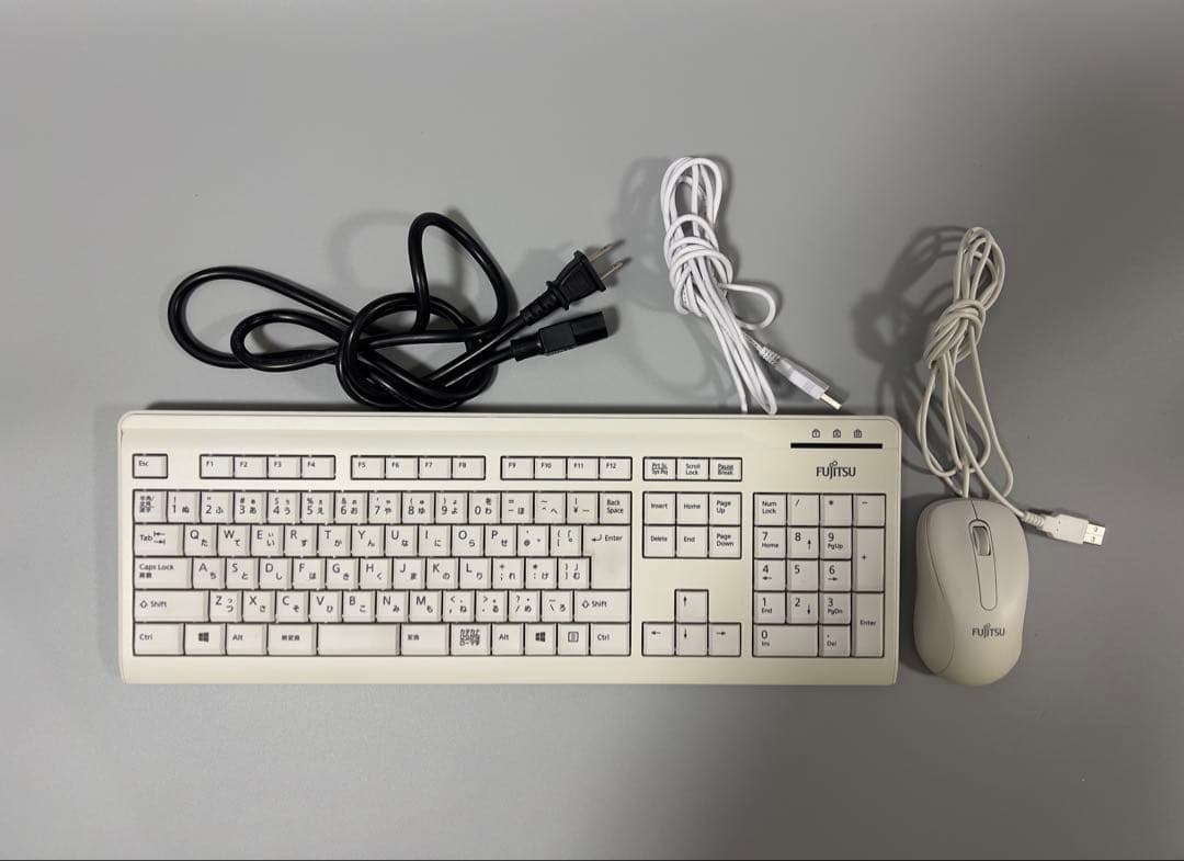 Windowsデスクトップ ESPRIMO D588 i5-9500/8GB/SSD480G