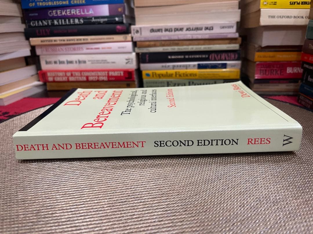 洋書 Death and Bereavement Second Edition