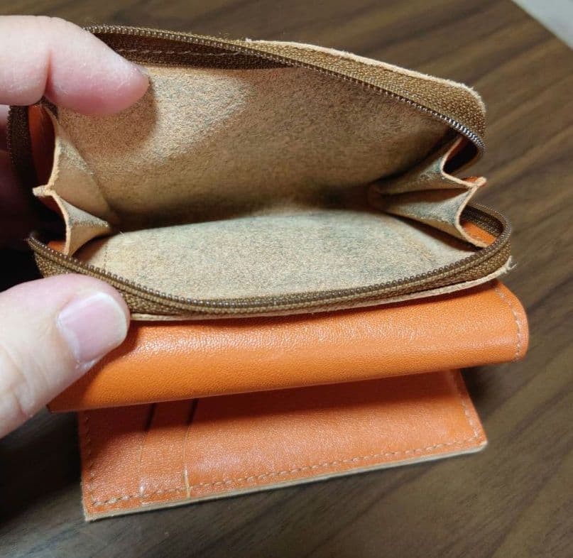 イルビゾンテ 三つ折り財布
