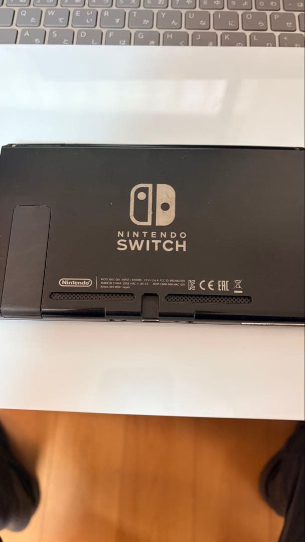 Nintendo Switch 本体 赤と青のジョイコン(ジャンク品)