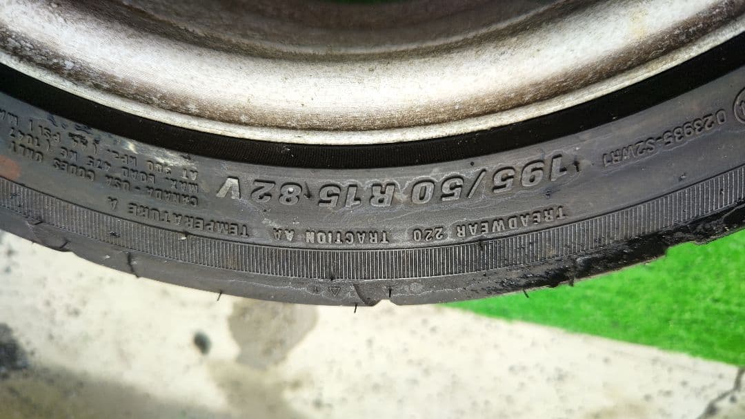 ウェッズスポーツTC005　15インチ　PCD100　7J 　インセット36