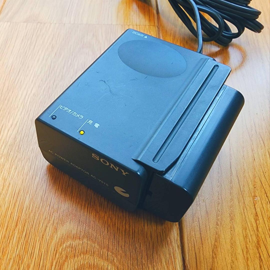 【動作確認済】 SONY Hi8 高画質 ビデオカメラ ACアダプタ セット