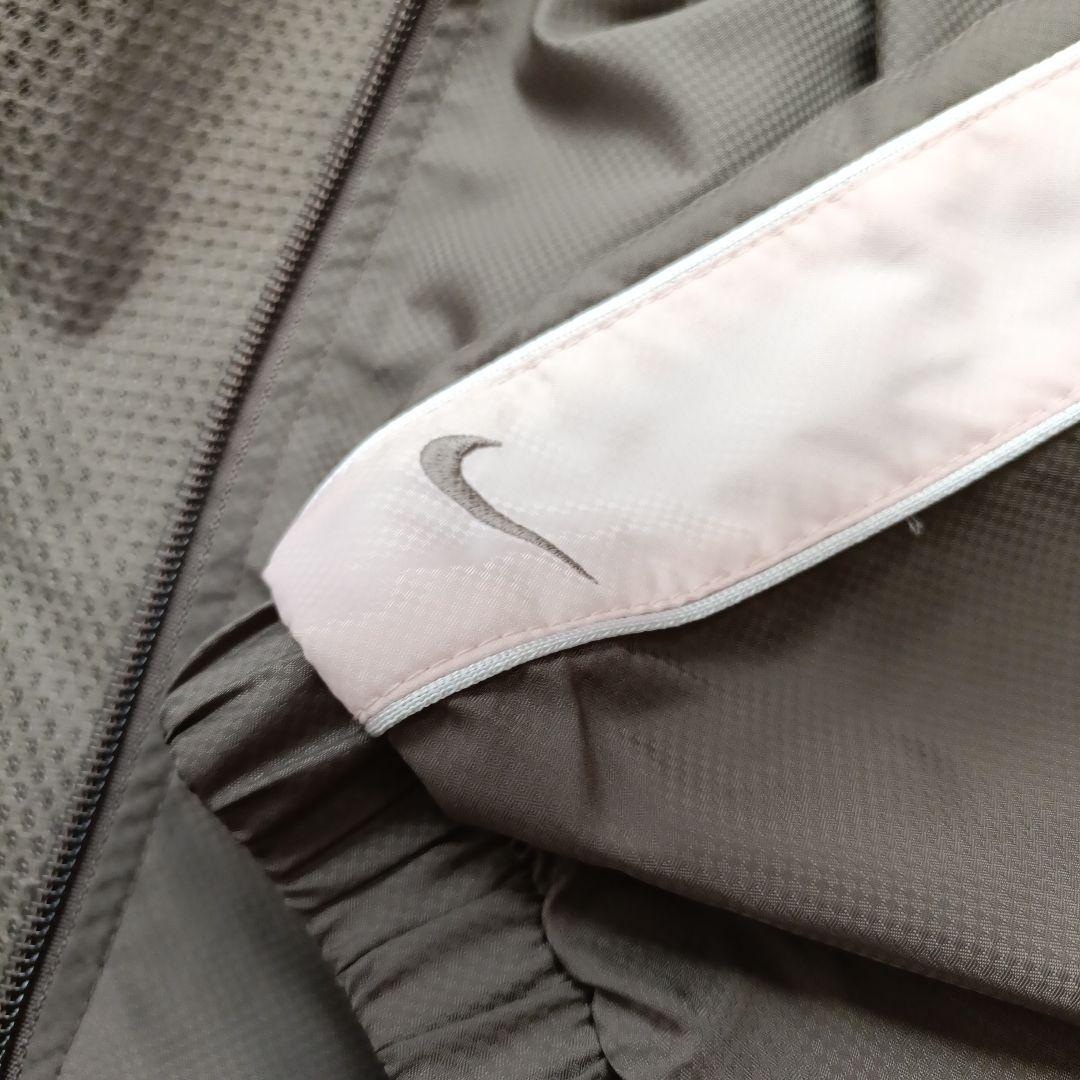 Nike ウィンドブレーカーセットアップ　レディース L