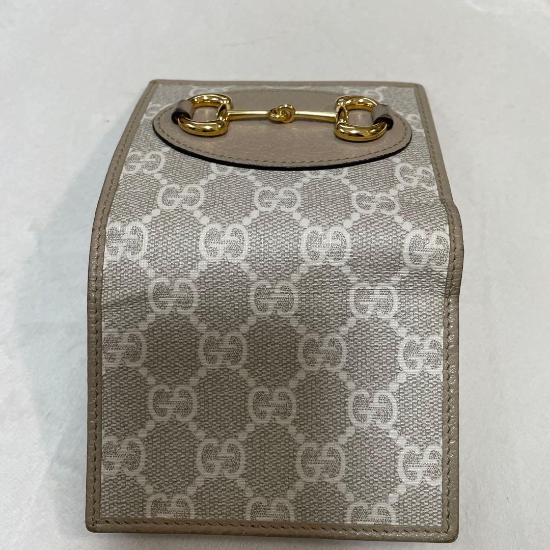 グッチ　ホースビット　財布　二つ折り　コンパクト