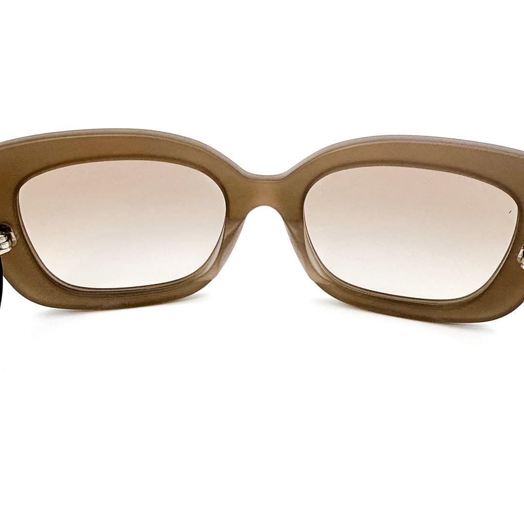小物 PRADA sunglasses Minimal Baroque square