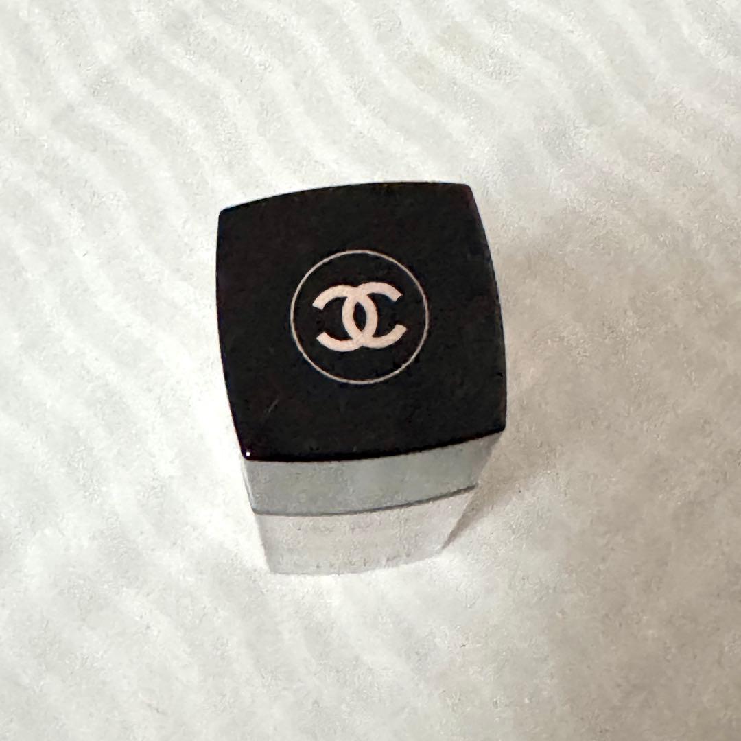 人気❣️ CHANEL ミディアム ライト レ ベージュ オー ドゥ タン