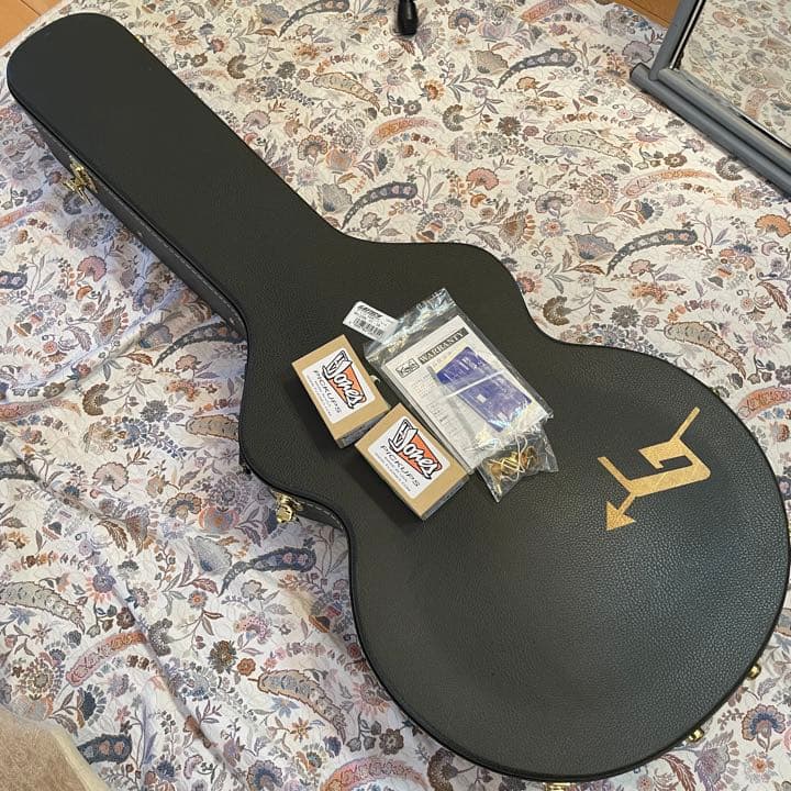 Gretsch G6636TDC-WHT ホワイトファルコン