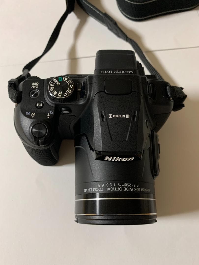 Nikon COOLPIX B700 60倍ズーム