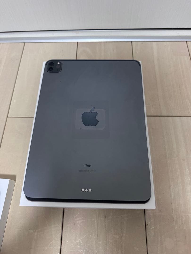 Apple iPad Pro 、キーボード　pencil第二世代値下げ！本日中