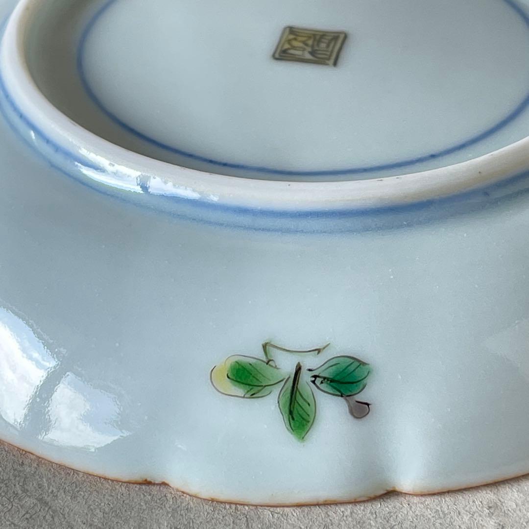 【新品未使用】陶芸家中尾郁夫　色絵輪花蜂花紋五寸皿
